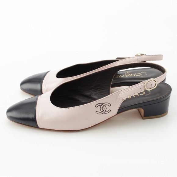 CHANEL Calfskin Cap Toe CC Slingback Pumps | Size 38 | Very Rare - Picture 1 of 10